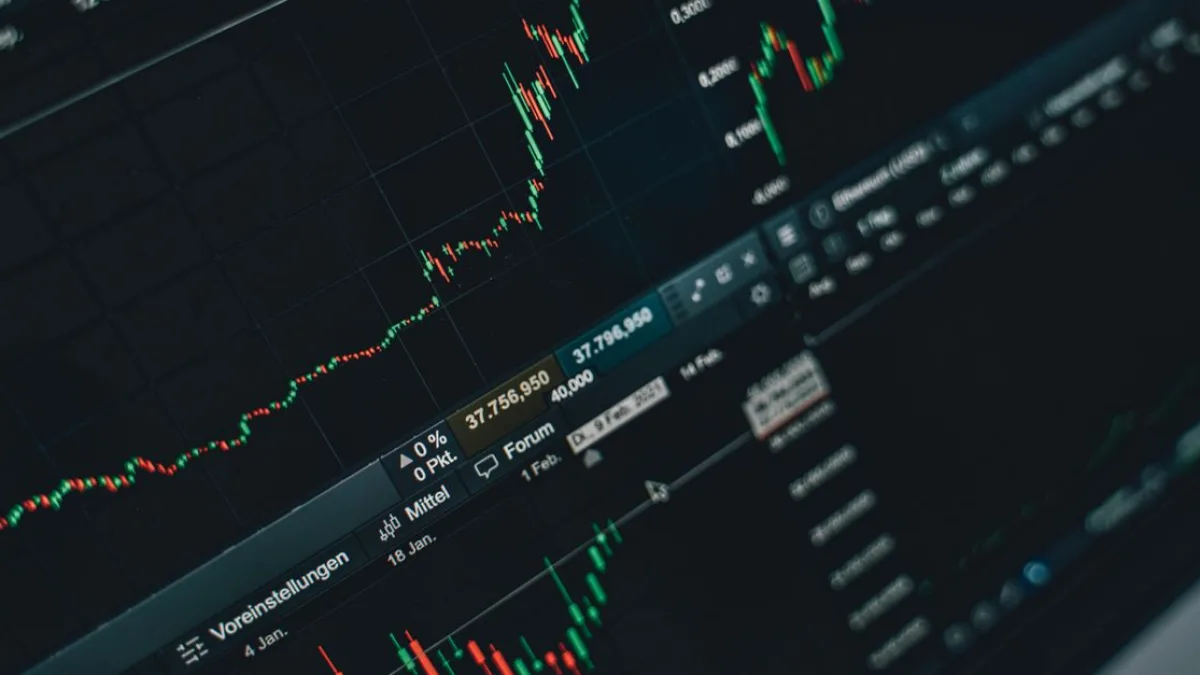 Borsa, 4 Ağustos 2026'da Düşüşle Açıldı