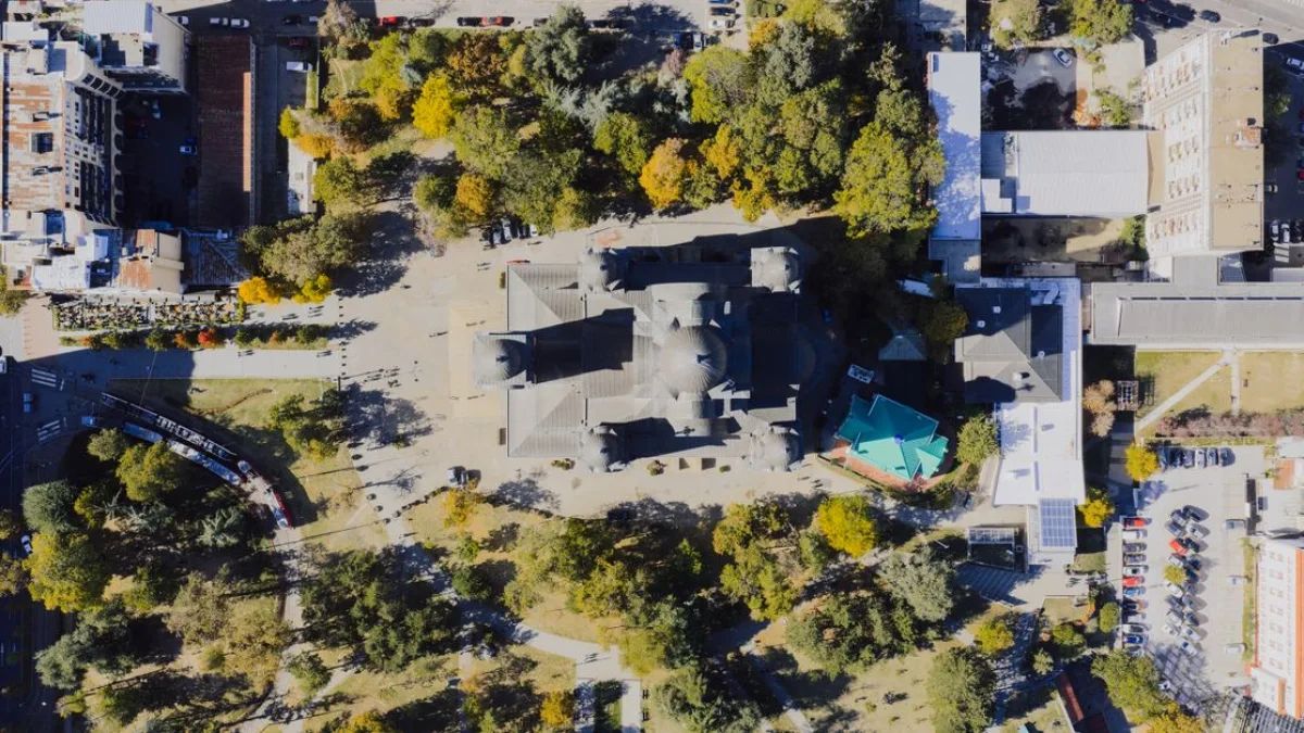 İHA'larla gerçekleştirilen insan safarisi dikkat çekiyor