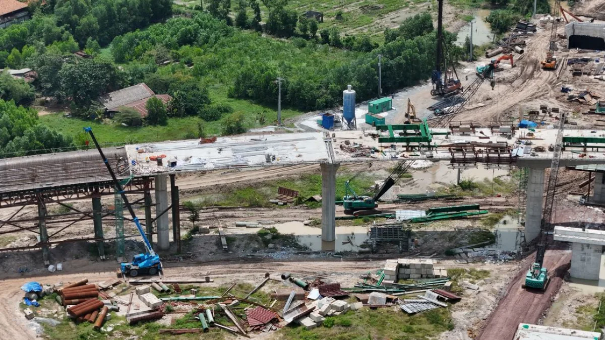Çatı onarımında talihsiz kaza: Elektrik çarpması ve düşme olayı