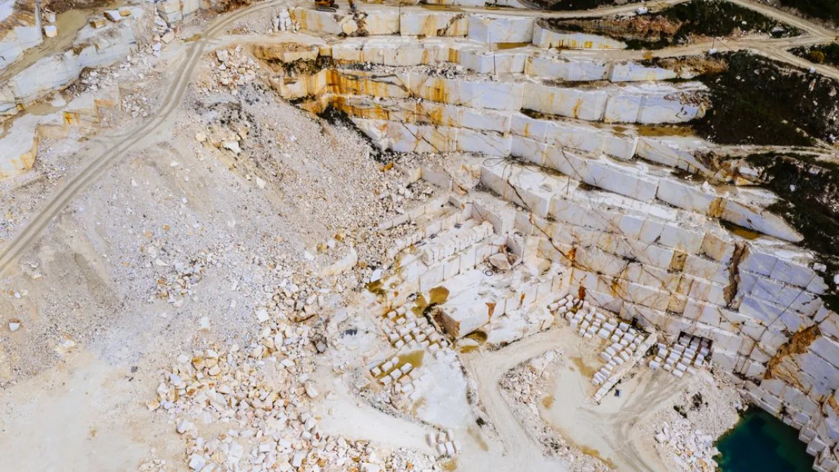Kanadalı Şirket Okyanus Kıyısında Altın Rezervi Keşfetti