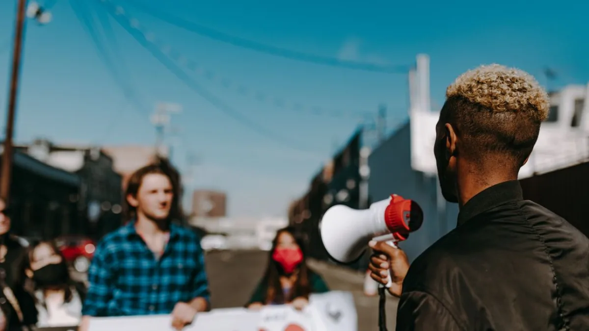 Vegan Aktivist Dikkat Çeken Bir Protesto Gerçekleştirdi